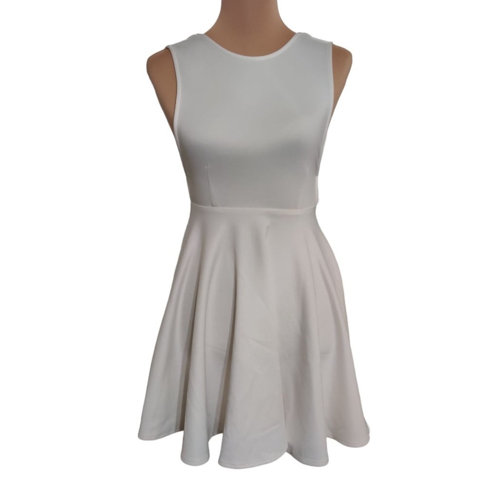 Tobi Womens Backless Skater Dress Fit and Flare Swing Skirt Preppy White sz XS